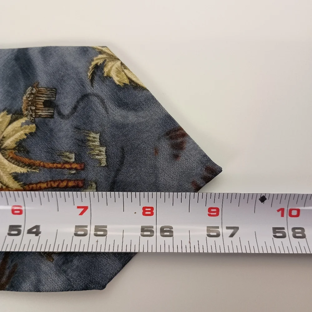 Vintage Tropicals by Tango 100% Silk Palm Tree Pattern Mens‎ Necktie